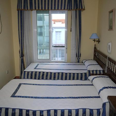 Hostal Casais Vigo Cameră foto