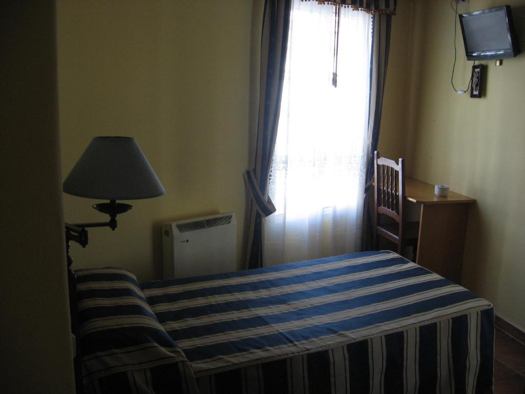 Hostal Casais Vigo Cameră foto